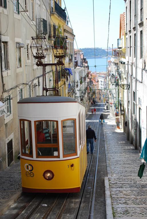 Апартаменты Casa Portuguesa Chiado Лиссабон Экстерьер фото